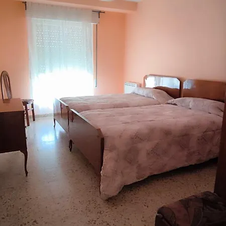 1 * Campomanes